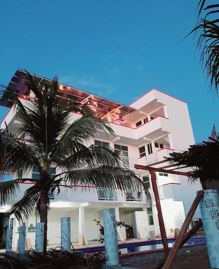 Cataviento Hotel Tecoanapa Екстериор снимка