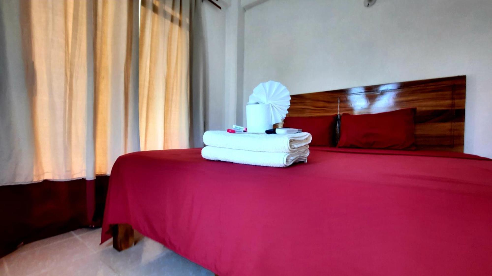 Cataviento Hotel Tecoanapa Екстериор снимка